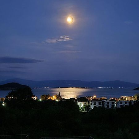 Martha'S Villa Nea Iraklitsa 外观 照片