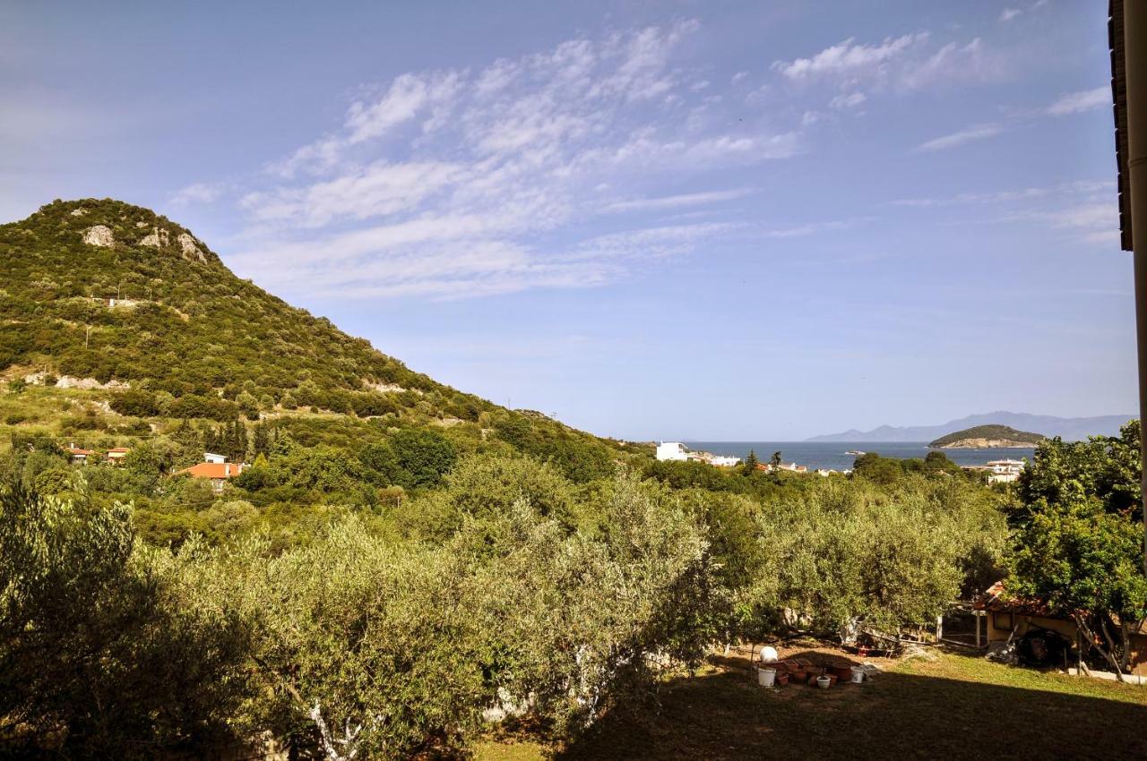 Martha'S Villa Nea Iraklitsa 外观 照片