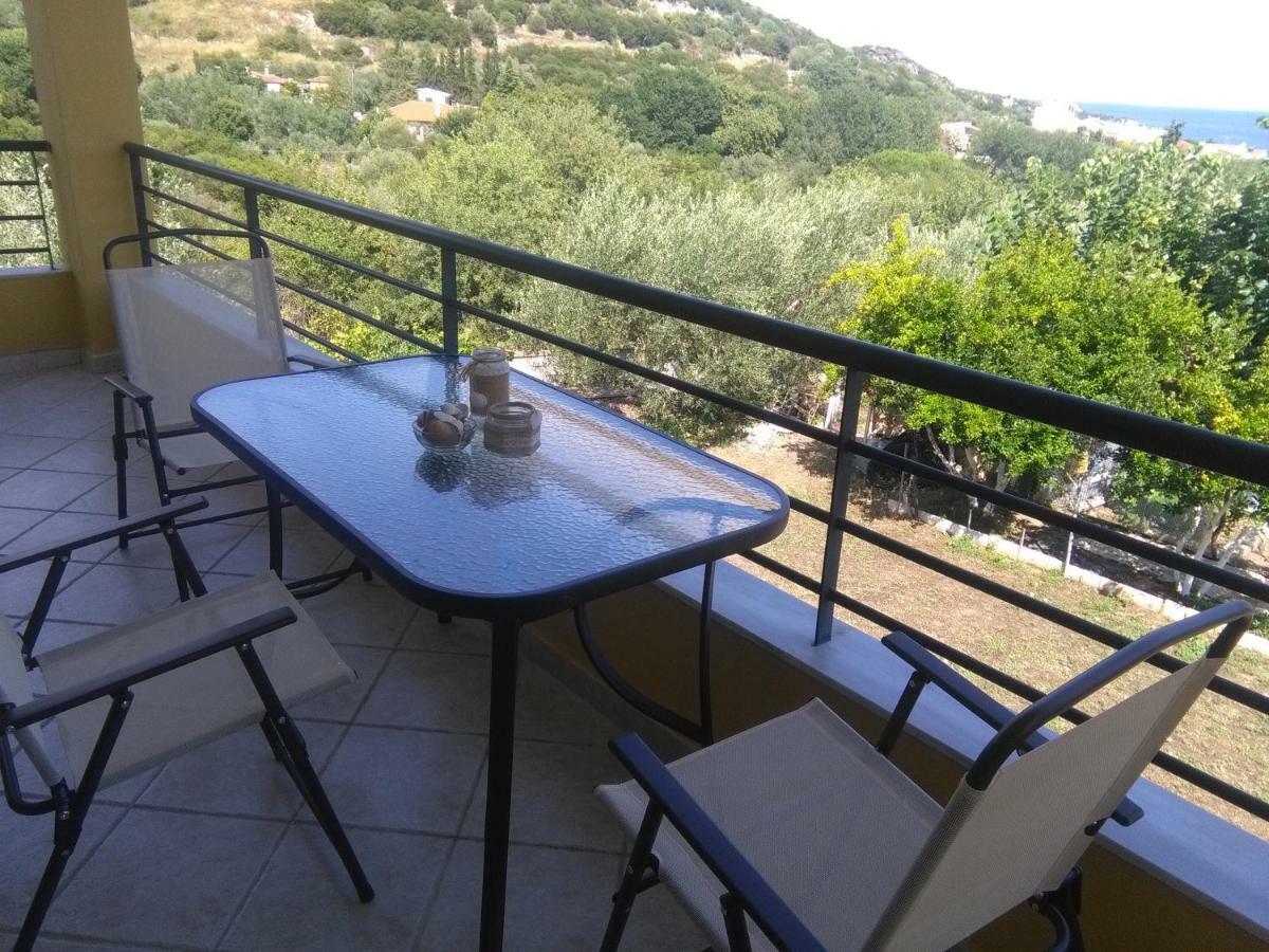 Martha'S Villa Nea Iraklitsa 外观 照片