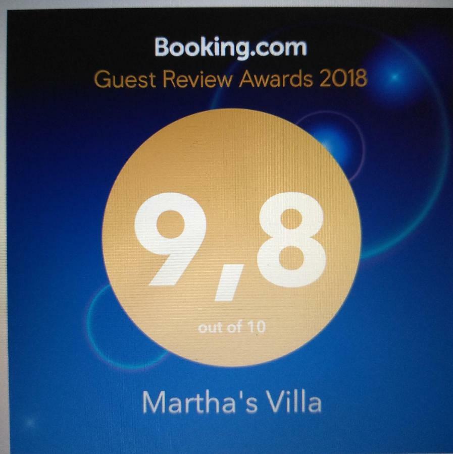 Martha'S Villa Nea Iraklitsa 外观 照片