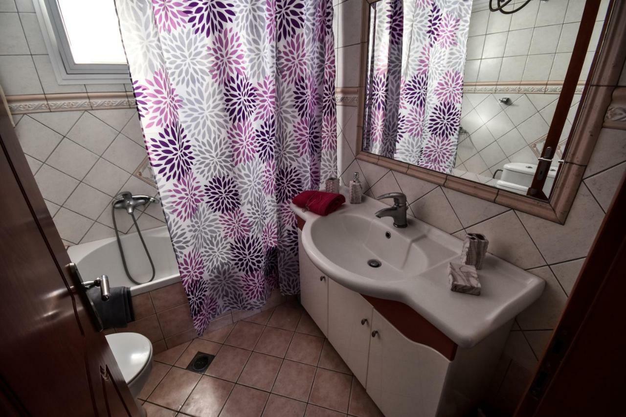 Martha'S Villa Nea Iraklitsa 外观 照片